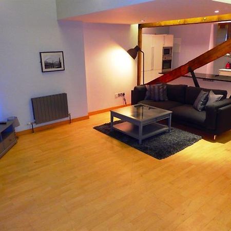 Luxurious City Centre Penthouse 泰恩河畔纽卡斯尔 外观 照片